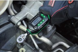 Моментный цифровой ключ TOPTUL 1.5-30Нм (двустороннего действия) 1/4" укороченный DT-030S2 купить