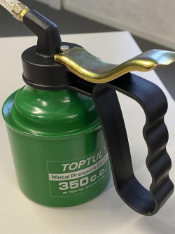 Масляна металева TOPTUL 350 мл Гнучкий наконечник NCAA0135 купити