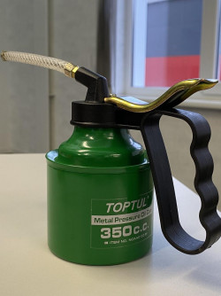 Масляна металева TOPTUL 350 мл Гнучкий наконечник NCAA0135 в Україні