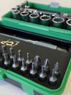 Набір біт і головок з тріскачкою TOPTUL 1/4" 41ед. (12-гр.) GADW4502 в Україні