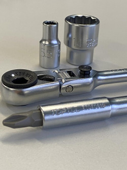 Трещотка мини 1/4" с шарниром TOPTUL 60 зубцов (исп. с FTDF0810) CHEV0811 цена