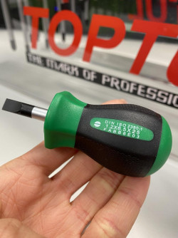 Отвертка мини шлицевая TOPTUL 6.5x25 мм FABB6E03 - фото №2 Отвертка мини шлицевая TOPTUL 6.5x25 мм FABB6E03 купить