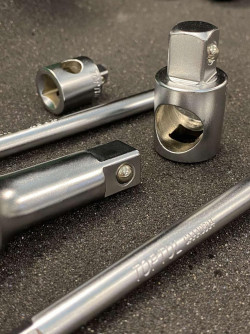 Универсальный набор инструмента 1/4", 3/8", 1/2" 144ед. TOPTUL GCAI144R акция