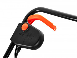 Газонокосилка электрическая (2 кВт, 38см) Енергомаш ГК-35380 - фото №3 Газонокосилка электрическая (2 кВт, 38см) Енергомаш ГК-35380 в Украине