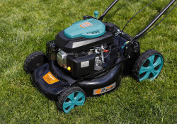 Газонокосилка бензиновая Sturm PL4615S 2800 Вт - фото №4 Газонокосилка бензиновая Sturm PL4615S 2800 Вт замовити