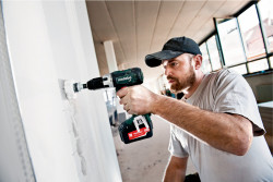 Акумуляторний дриль-шуруповерт Metabo BS 18 LT Set купить