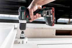 Акумуляторний дриль-шуруповерт Metabo BS 18 L BL купить