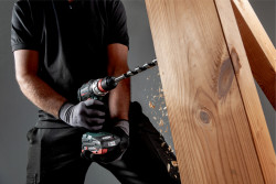 Акумуляторний дриль-шуруповерт Metabo BS 18 LT BL Q купить