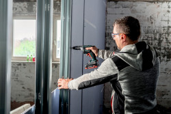 Акумуляторний шуруповерт для гіпсокартону Metabo TBS 18 LTX BL 5000 купити