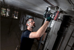 Акумуляторний ударний гайковерт Metabo SSW 18 LTX 300 BL в Україні