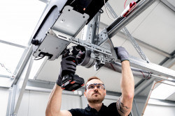 Аккумуляторний ударний гайковерт Metabo SSW 18 LT 300 BL фото