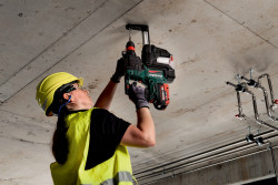 Акумуляторний перфоратор Metabo KH 18 LTX BL 28 Q не дорого
