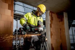 Акумуляторна кутова шліфувальна машина Metabo WPB 36-18 LTX BL 24-230 Quick купить