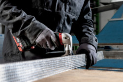 Акумуляторні ножиці для листового металу Metabo SCV 18 LTX BL 1.6 в Україні
