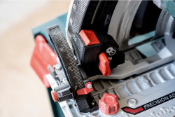 Аккумуляторна заглибна циркулярна пилка Metabo Set KT 18 LTX 66 BL 