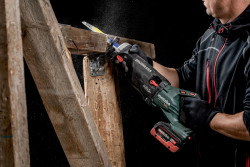 Акумуляторна шабельна пила Metabo SSEP 18 LTX BL MVT фото