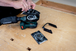 Акумуляторна вібраційна шліфувальна машина Metabo PowerMaxx SRA 12 BL фото