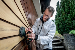 Аккумуляторна ексцентрикова шліфувальна машина Metabo SXA 18 LTX 150 BL не дорого