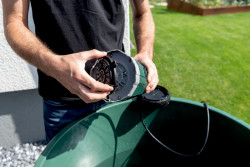 Акумуляторний заглибний насос і бочковий насос для дощової води Metabo TPF 18 LTX 2200 не дорого