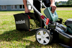 Акумуляторна газонокосарка Metabo RM 36-18 LTX BL 46 в Украине