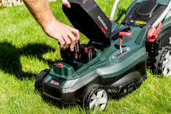 Акумуляторна газонокосарка Metabo RM 36-18 LTX BL 36 в Украине
