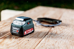 Акумуляторний адаптер живлення Metabo PowerMaxx PA 12 LED-USB купить