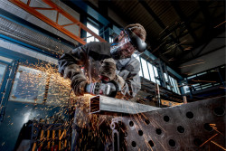 Кутова шліфувальна машина Metabo WPB 13-125 Quick купить