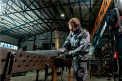 Кутова шліфувальна машина Metabo W 11-125 Quick заказать