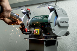 Заточувальний станок Metabo DSD 200 Plus не дорого