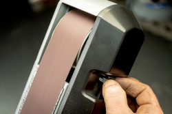 Комбінований стрічково-шліфувальний станок Metabo BS 200 Plus не дорого