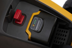 Газонокосарка акумуляторна безщіткова STIGA Collector132eKit - фото №3 Газонокосарка акумуляторна безщіткова STIGA Collector132eKit в Украине