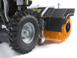 Підмітальна машина бензинова самохідна STIGA SWS600GE 