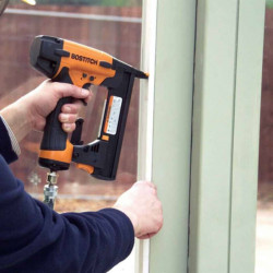 Пістолет штифтозабивний пневматичний BOSTITCH BT1855-E замовити