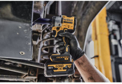 Гайковерт ударний акумуляторний безщітковий DeWALT DCF923N не дорого