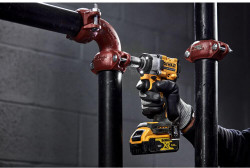 Гайковерт ударний акумуляторний безщітковий DeWALT DCF923N 