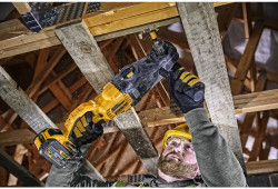 Дриль акумуляторний безщітковий DeWALT DCD470N не дорого