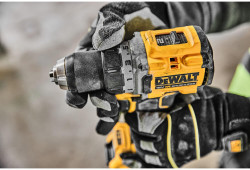 Дриль-шуруповерт аккумуляторний безщітковий DeWALT DCD800H2T ціна