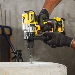 Дриль-шурупокрут акумуляторний безщітковий DeWALT DCD991NT+DCB187 не дорого