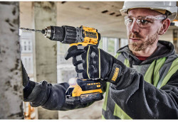 Дриль-шуруповерт аккумуляторна безщіткова ударна DeWALT DCD805E2T купити