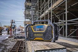 Радіоприймач DeWALT DCR029 фото