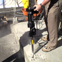 Молоток відбійний мережевий DeWALT D25960K акция