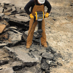 Молоток відбійний мережевий DeWALT D25981 в интернет-магазине