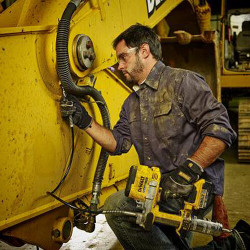 Пістолет маcляний акумуляторний DeWALT DCGG571M1 заказать