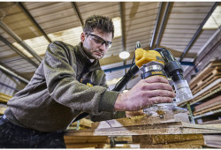Фрезер мережевий DeWALT D26200 акция