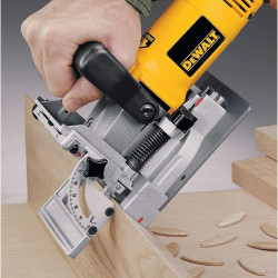 Фрезер ламельний мережевий DeWALT DW682K замовити