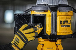 Ліхтар світлодіодний акумуляторний DeWALT DCL074 в интернет-магазине