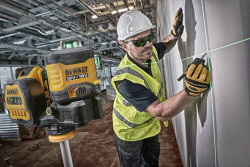Уровень лазерний лінійний DeWALT DCE089NG18 в інтернет-магазині