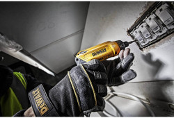 Викрутка аккумуляторна DeWALT DCF680G2 ціна
