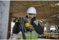 Перфоратор акумуляторний безщітковий SDS-Plus DeWALT DCH323T2 знижки
