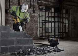 Перфоратор акумуляторний безщітковий SDS-Plus DeWALT DCH417NT в Україні